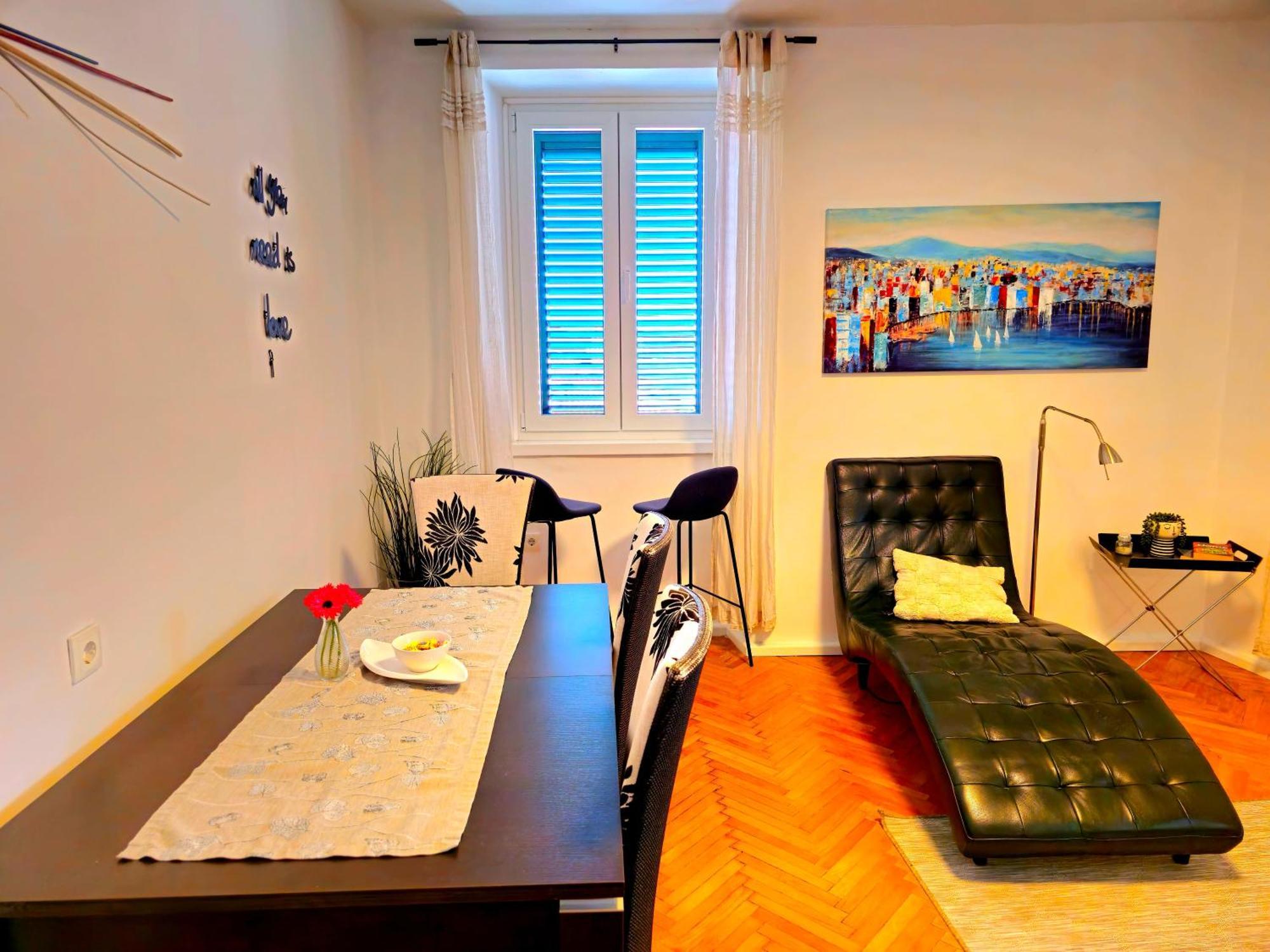 Apartman Square View Шибеник Экстерьер фото